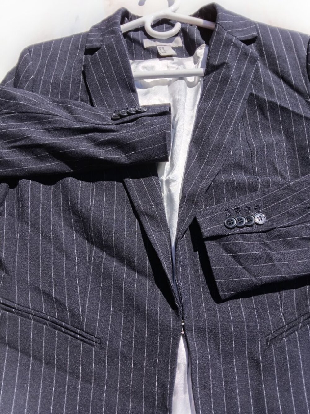Women's Blazer, by H & M - Picture 4 of 9